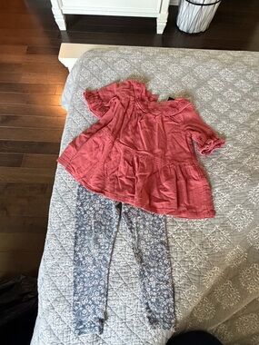 Cynthia Rowley Girls Dusty Rose Peasant Top & Blue Floral Leggings Set